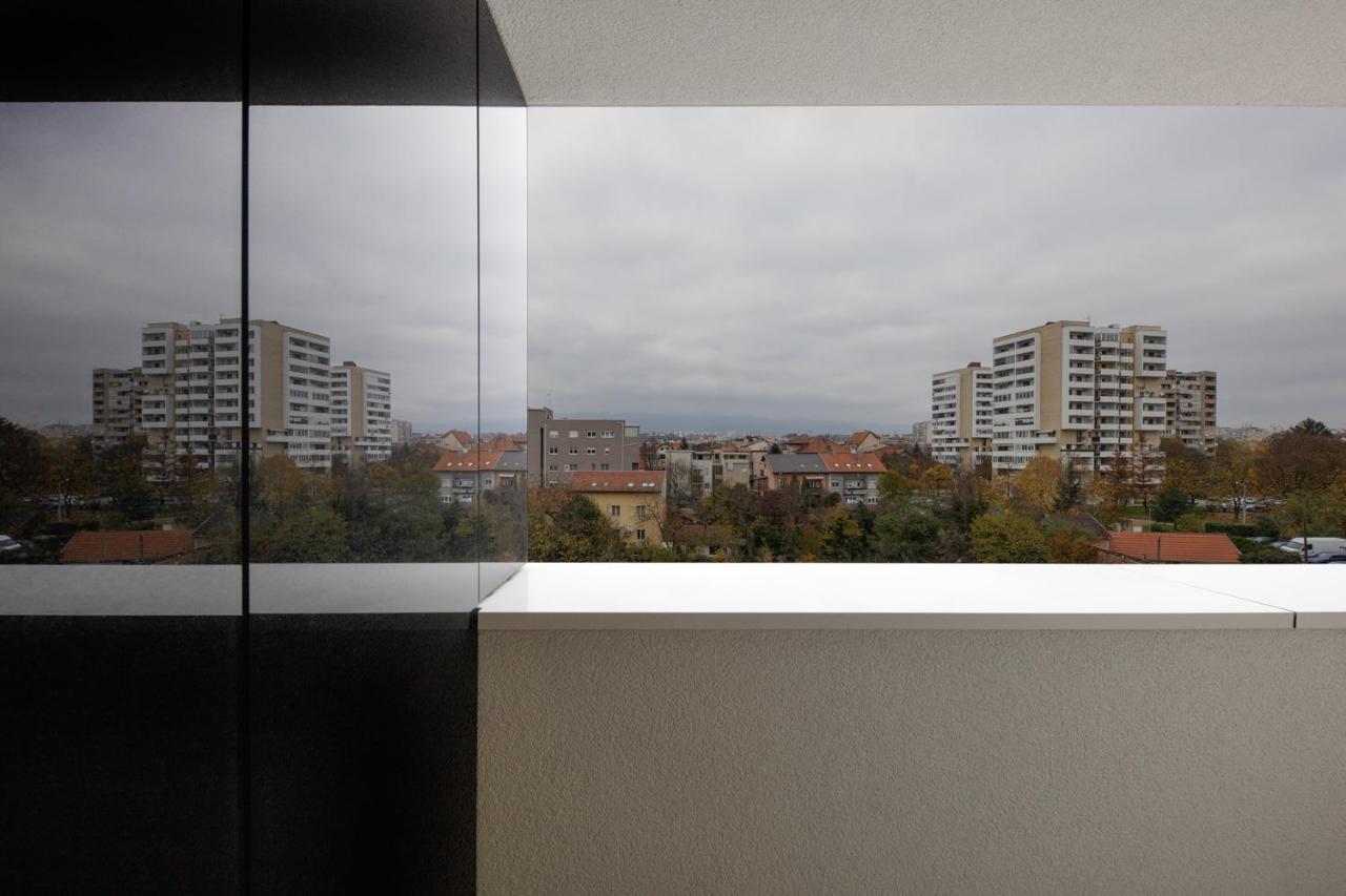 Luxury Haven In Zagreb Apartment Екстериор снимка