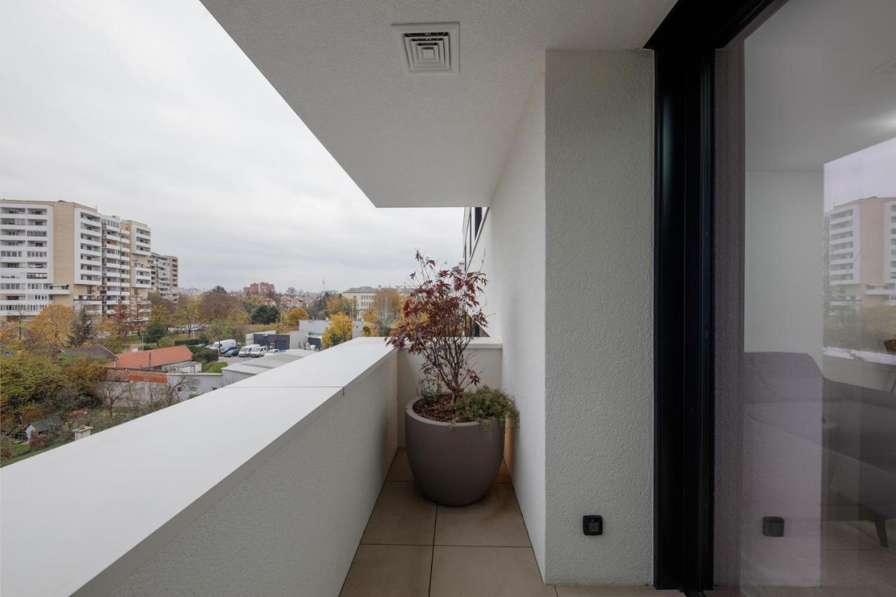 Luxury Haven In Zagreb Apartment Екстериор снимка